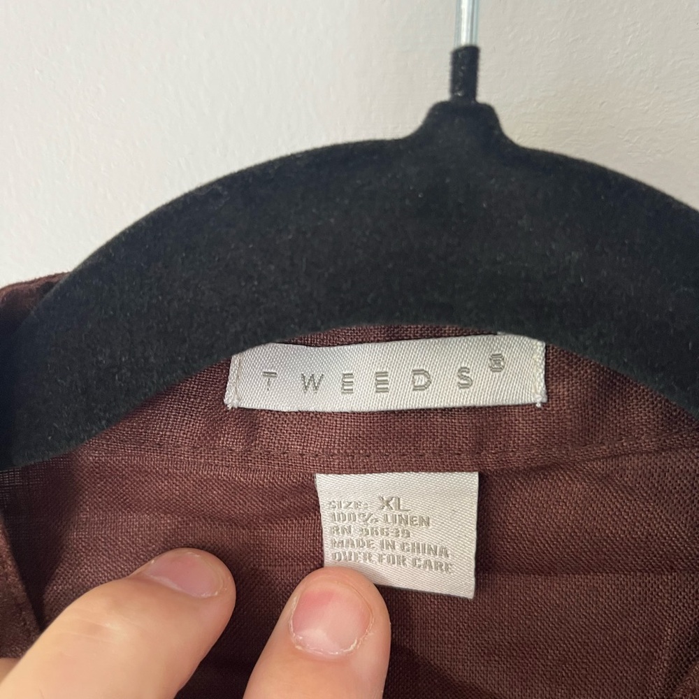 Tweeds Rich Brown Linen Top - Picture 3 of 3